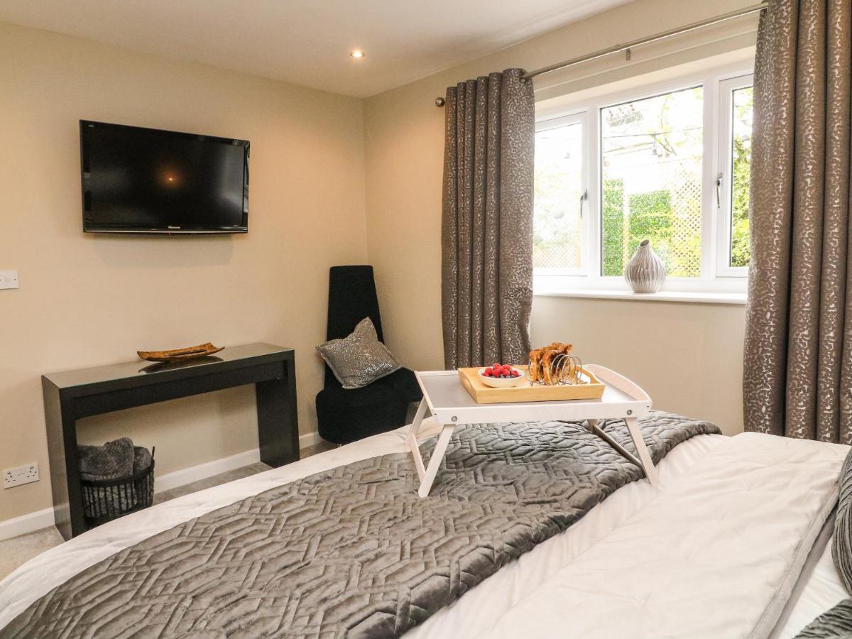 Kilmory Lodge Poulton-le-Fylde ภายนอก รูปภาพ